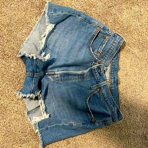 EUC Levi’s Jean shorts sz 29 button up fly